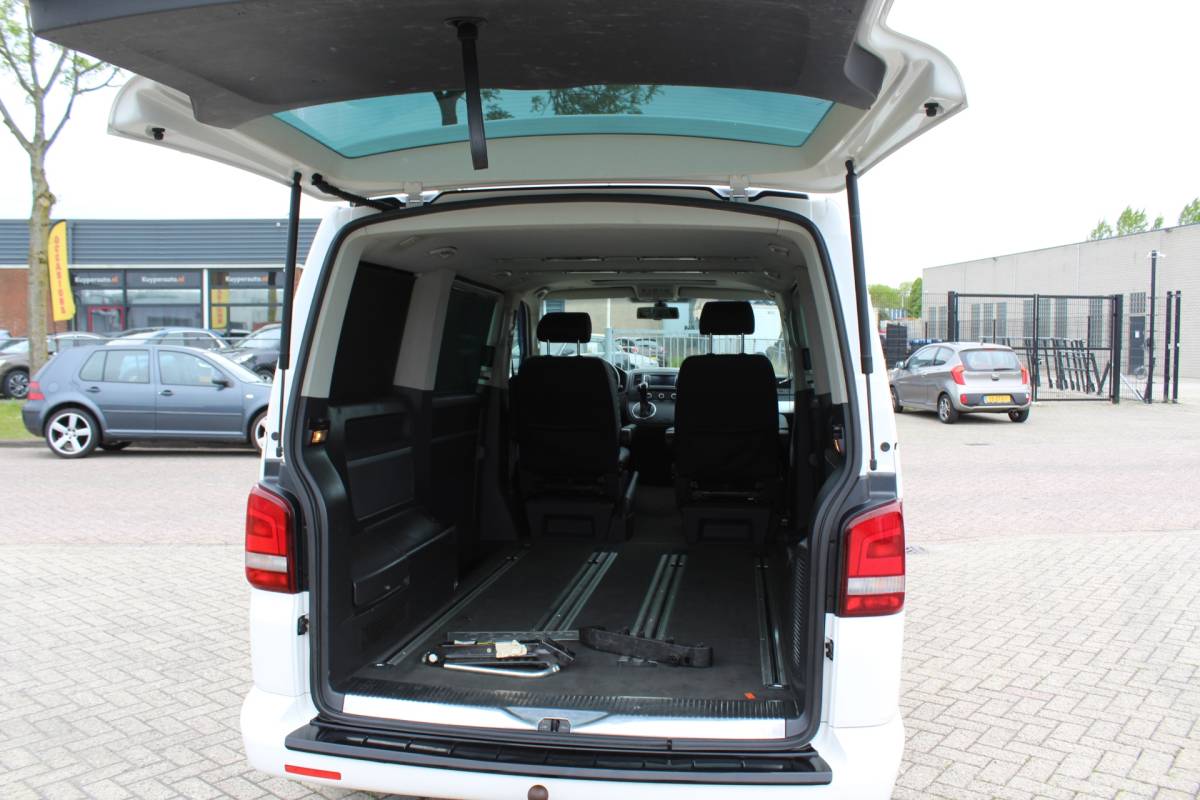 Volkswagen Transporter Volkswagen Transporter 2.0 TDI L1H1 4Motion DC Highline edition marge…AUTOMAAT TREKHAAK CAMERA MULTIMEDIA
