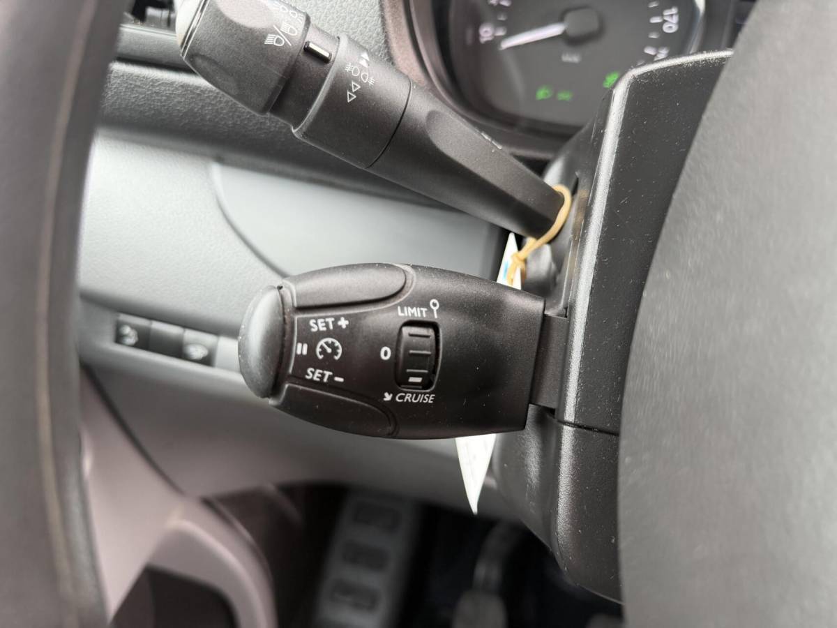 Opel Vivaro Opel Vivaro bestel 1.5 CDTI L2H1|2xSchuif|Airco|Cruise|Trek