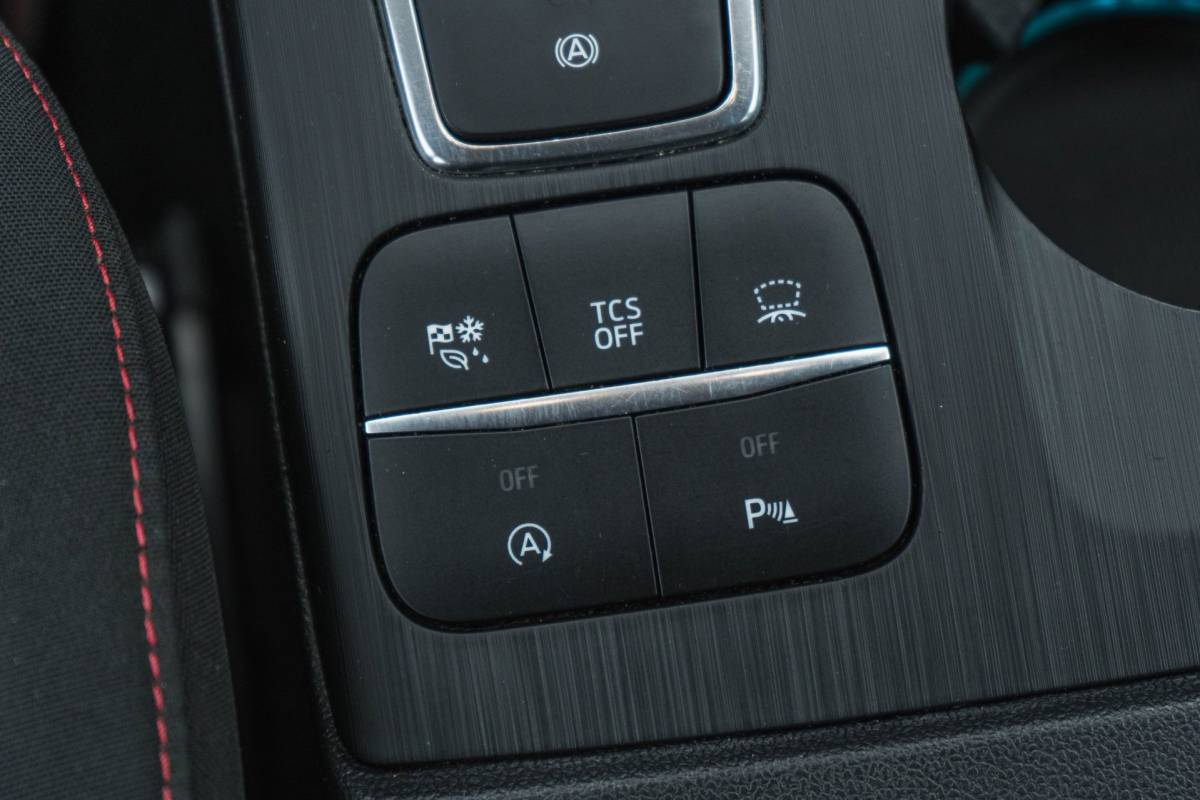 Ford Focus Ford Focus 1.0 EcoBoost ST Line / Automaat / LED / HUD / Winter pack!