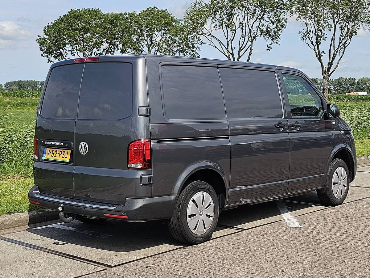 Volkswagen Transporter VOLKSWAGEN TRANSPORTER 2.0 TDI l1h1 t6.1 150pk eur6