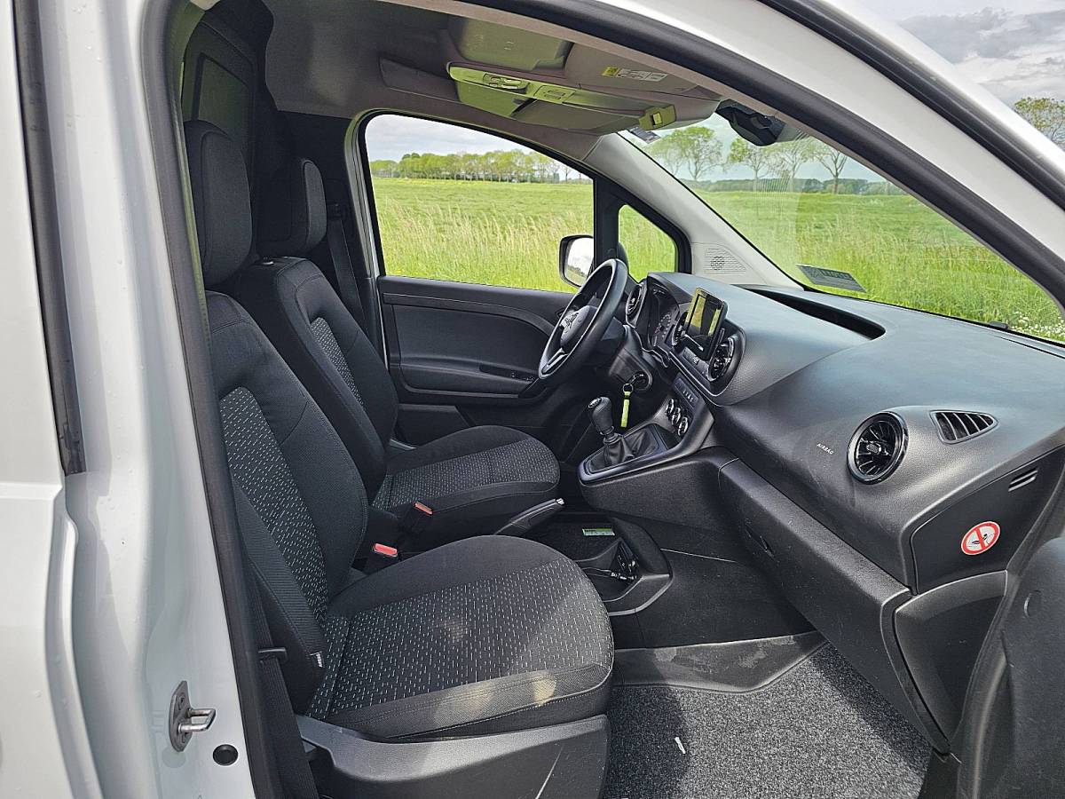 Mercedes-Benz Citan MERCEDES-BENZ CITAN 110 CDI 2xzijdeur mbux long!