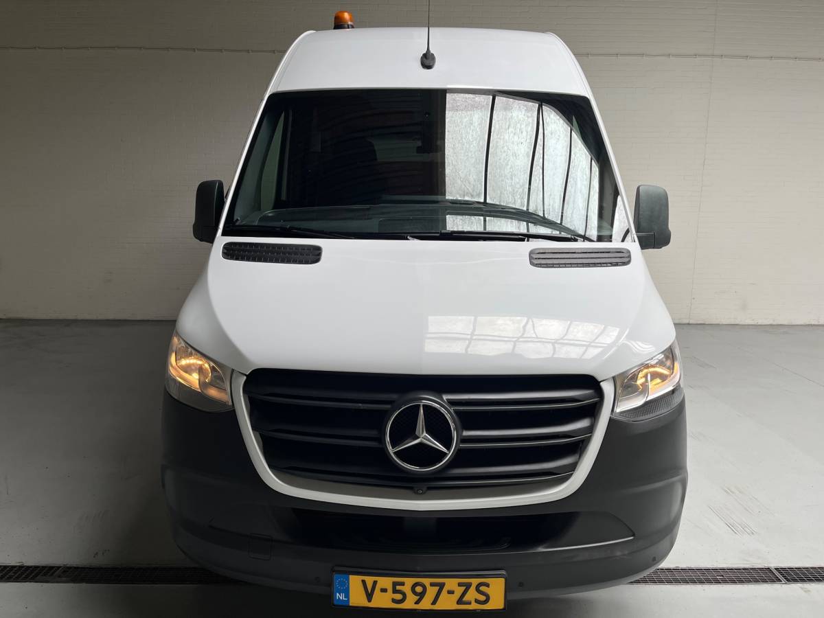 Mercedes-Benz Sprinter Mercedes-Benz Sprinter Automaat Servicewagen 314 2.2 CDI 140PK L2H2 euro6 BOTT Inrichting, Victron V230, Standkachel RIJKLAARPRIJS