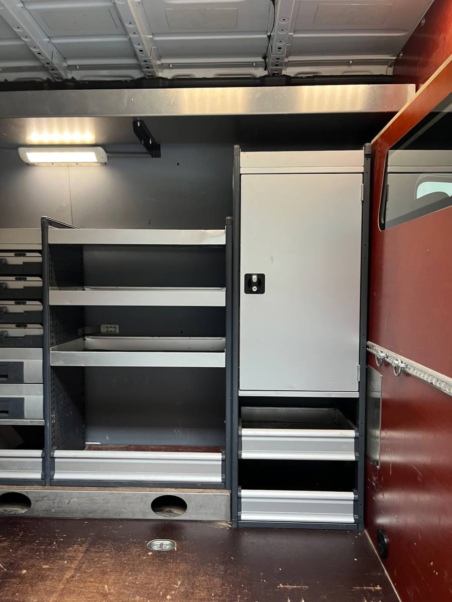 Mercedes-Benz Sprinter Mercedes-Benz Sprinter Automaat Servicewagen 314 2.2 CDI 140PK L2H2 euro6 BOTT Inrichting, Victron V230, Standkachel RIJKLAARPRIJS
