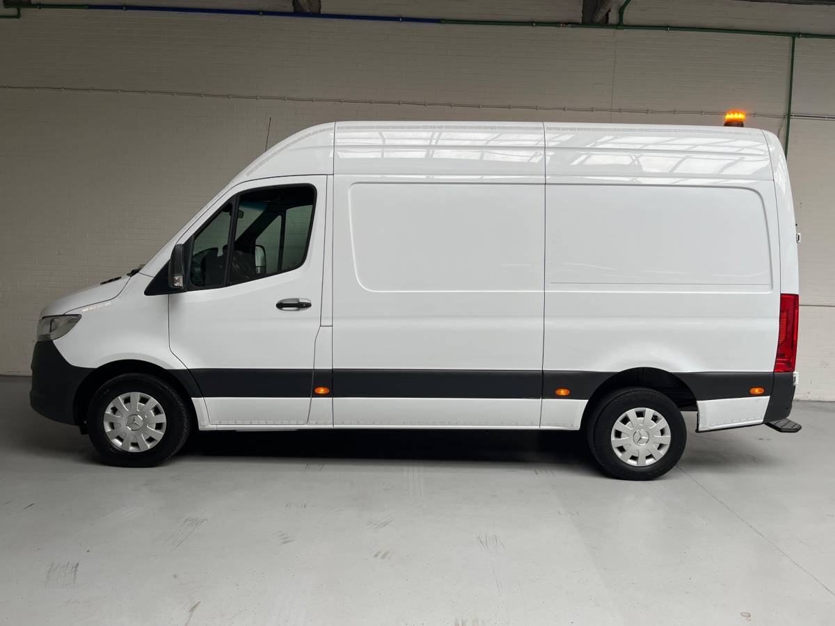 Mercedes-Benz Sprinter Mercedes-Benz Sprinter Automaat Servicewagen 314 2.2 CDI 140PK L2H2 euro6 BOTT Inrichting, Victron V230, Standkachel RIJKLAARPRIJS
