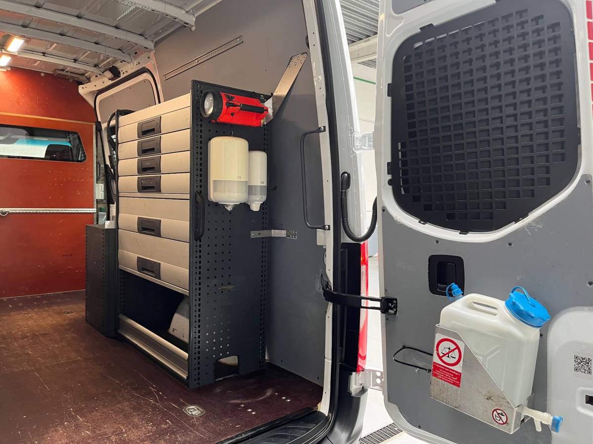 Mercedes-Benz Sprinter Mercedes-Benz Sprinter Automaat Servicewagen 314 2.2 CDI 140PK L2H2 euro6 BOTT Inrichting, Victron V230, Standkachel RIJKLAARPRIJS