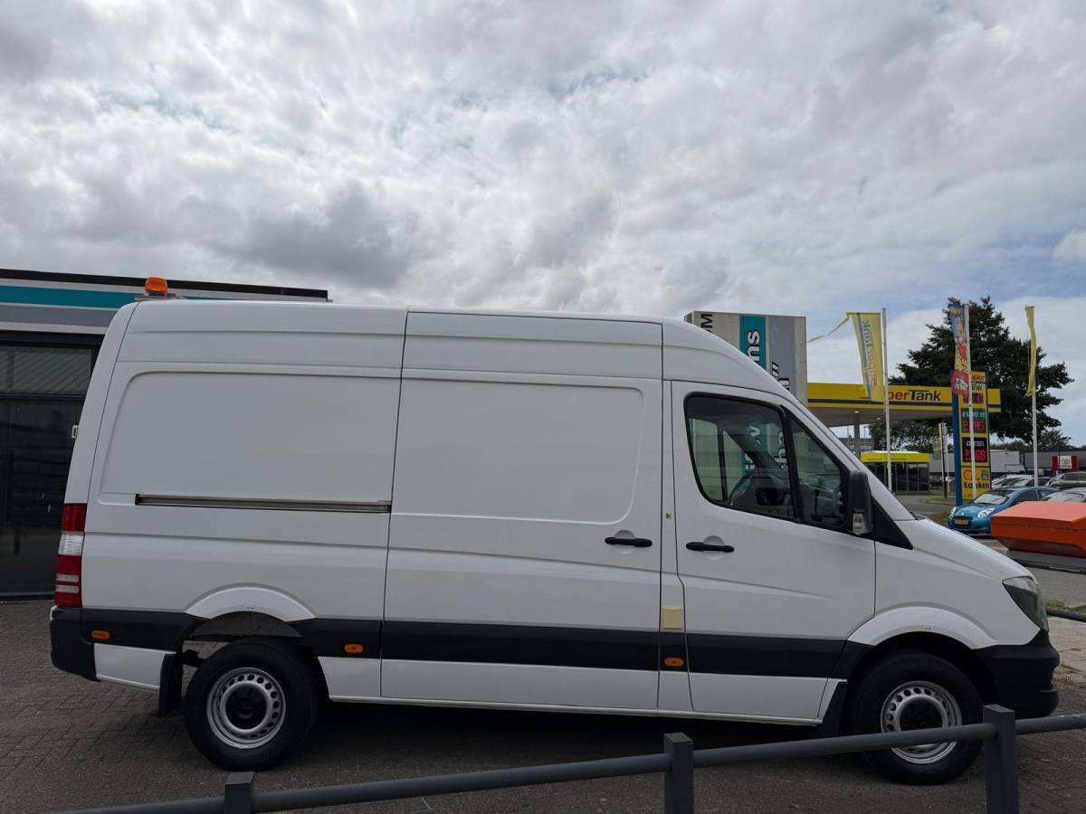 Mercedes-Benz Sprinter Mercedes-Benz Sprinter 316 CDI L2H2 Euro 6 | 3.5T Trekhaak | Airco | Gev. stoel | Standkachel