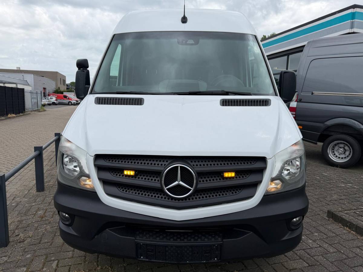 Mercedes-Benz Sprinter Mercedes-Benz Sprinter 316 CDI L2H2 Euro 6 | 3.5T Trekhaak | Airco | Gev. stoel | Standkachel