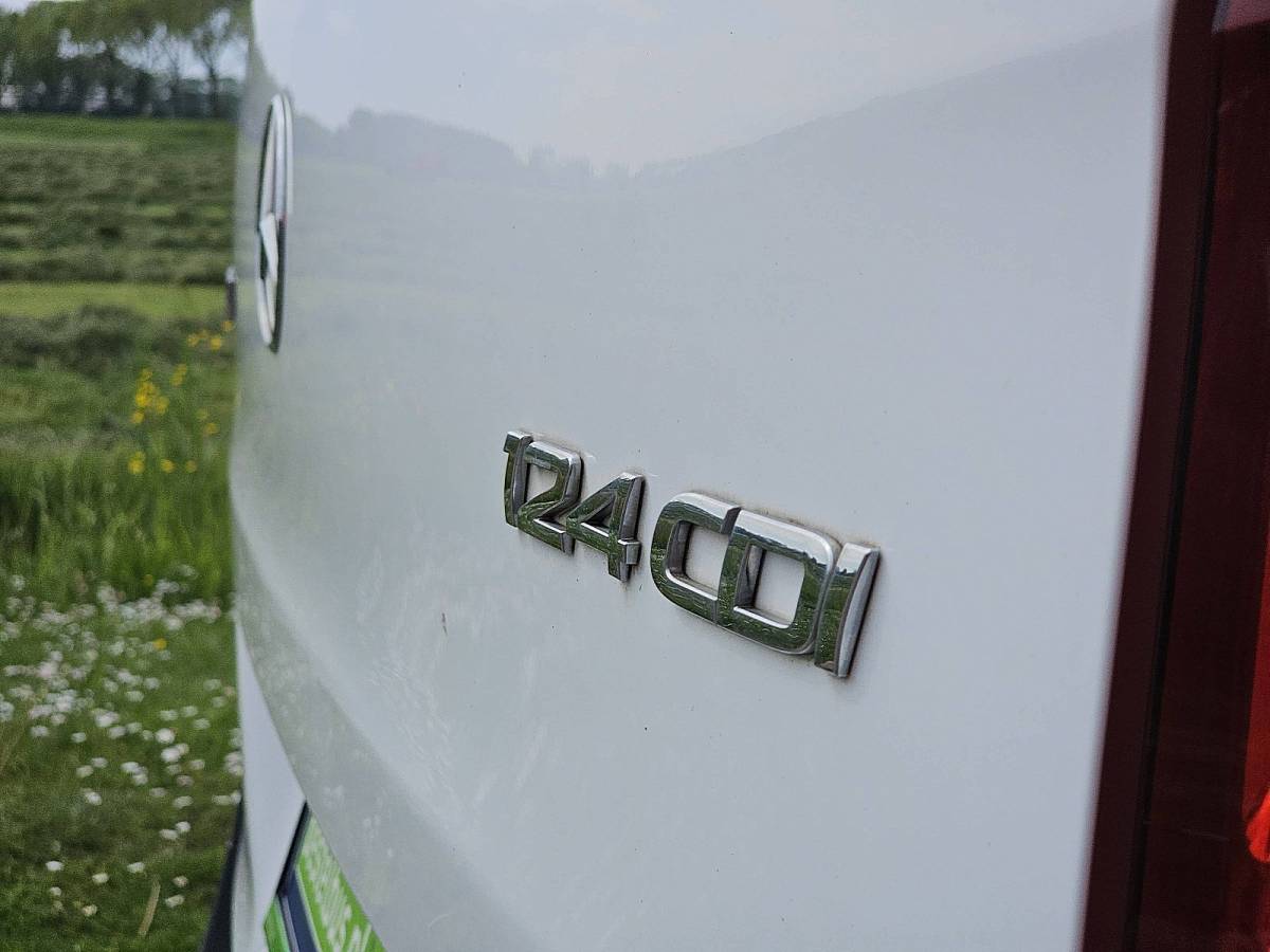 Mercedes-Benz Vito MERCEDES-BENZ VITO 124 xl ac dc auto eur6