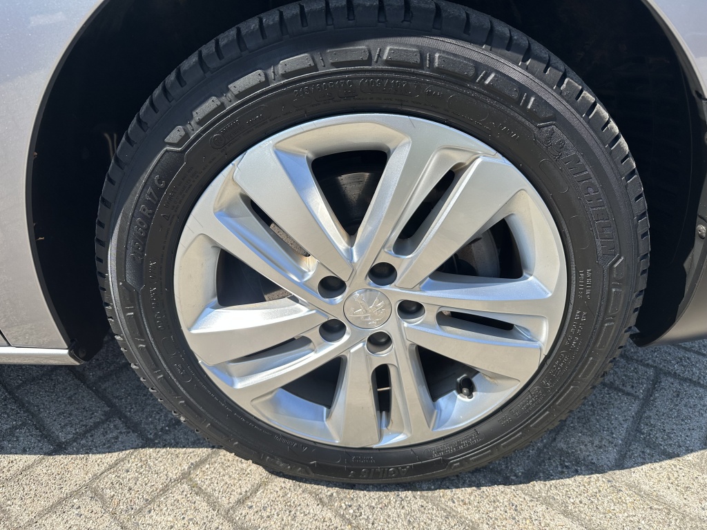 Peugeot e-Expert Peugeot e-Expert Compact Premium 50 kWh | Duindam Original |