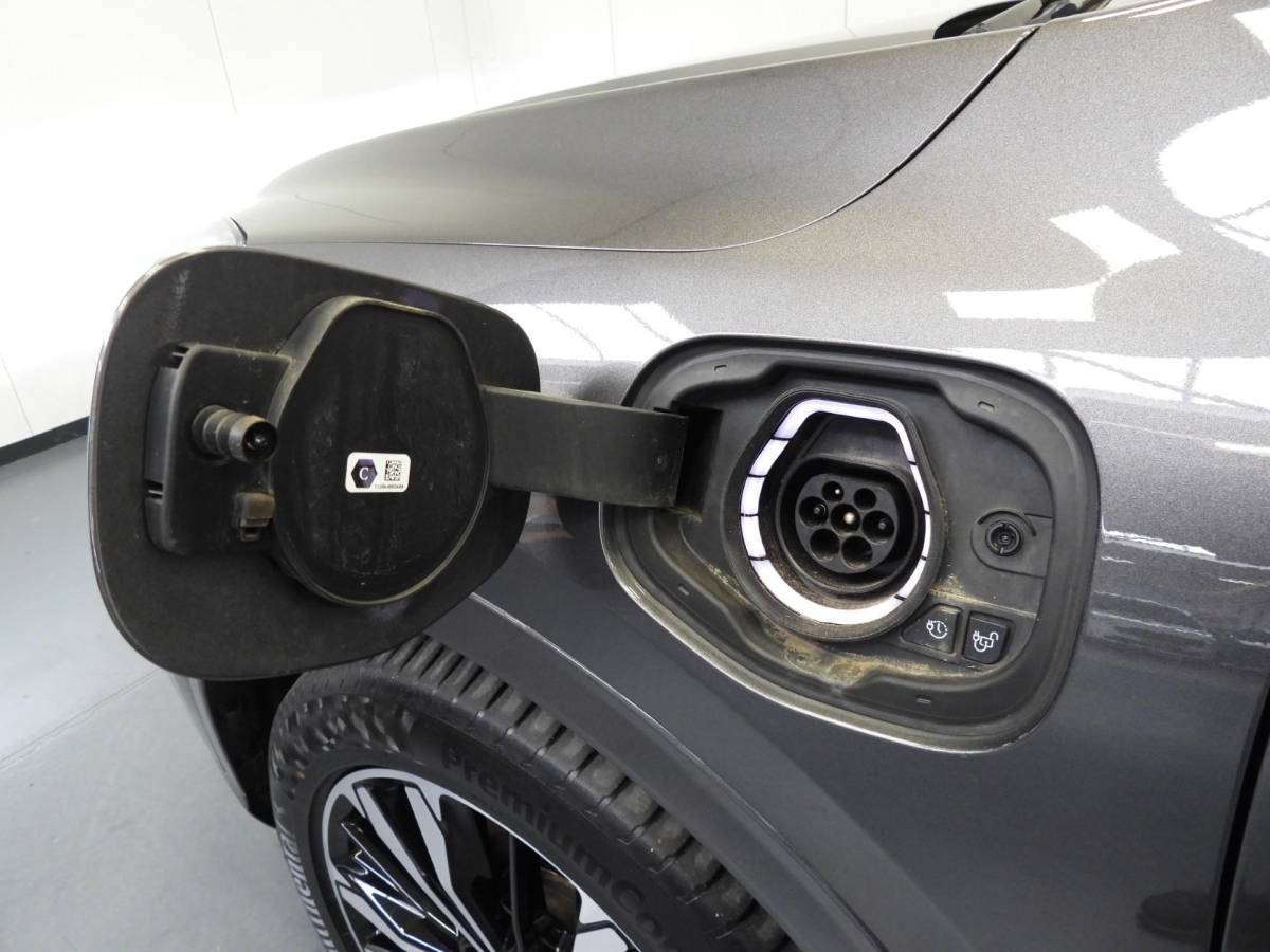 Ford Kuga Ford Kuga 2.5 PHEV Plug-In ST-Line NAVI/CAMERA/HEAD-UP/LED/19″LMV!