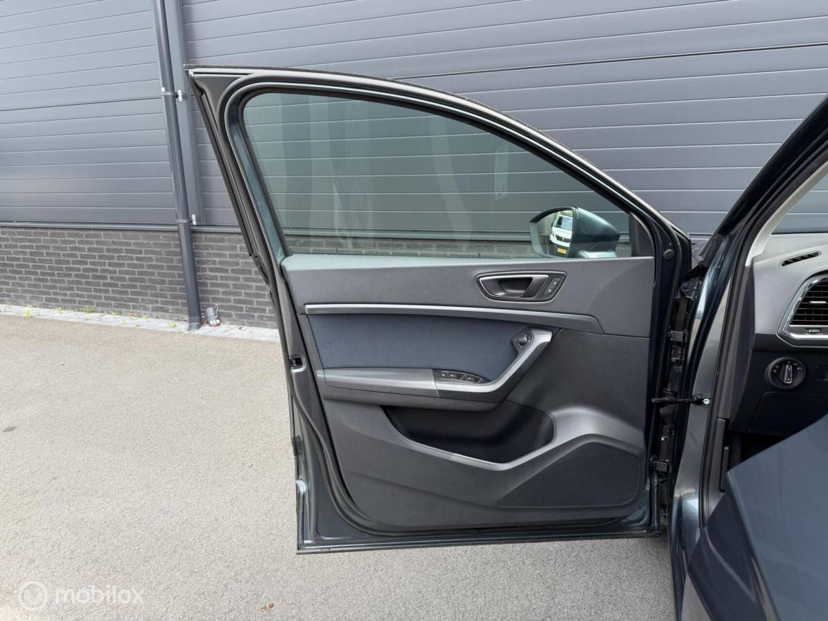 SEAT Ateca Seat Ateca 1.5 TSI Style Business Intense CLIMA*CRUISE*CARPLAY