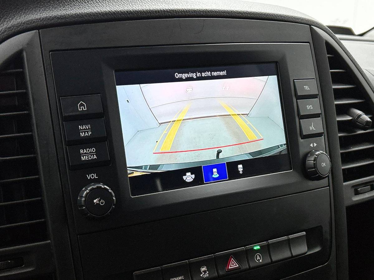 Mercedes-Benz Vito Mercedes-Benz Vito 114 CDI Lang Automaat Apple Carplay Camera Trekhaak Cruise control Airco Bluetooth