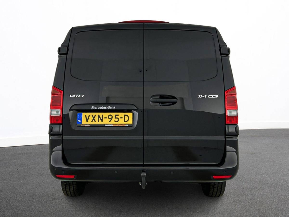 Mercedes-Benz Vito Mercedes-Benz Vito 114 CDI Lang Automaat Apple Carplay Camera Trekhaak Cruise control Airco Bluetooth
