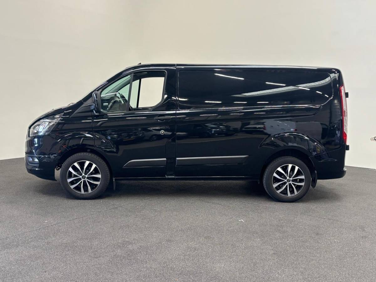 Ford Transit Custom Ford Transit Custom 280 2.0 TDCI L1H1 Trend Airco Navigatie Cruise Control Trekhaak Stoelverwarming