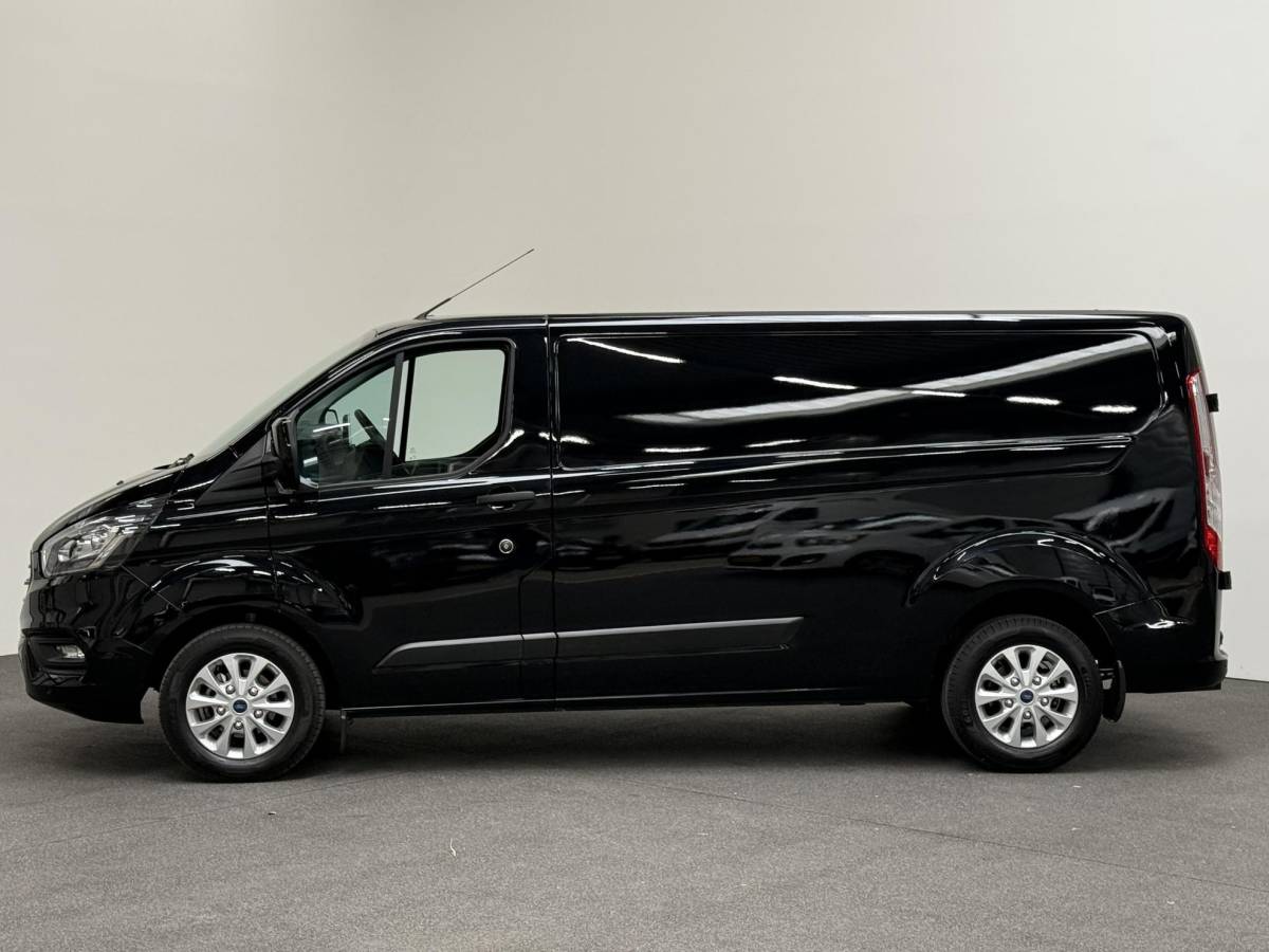 Ford Transit Custom Ford Transit Custom 300 2.0 TDCI L2H1 Trend Automaat Airco Navigatie Cruise Control Camera Parkeersensoren