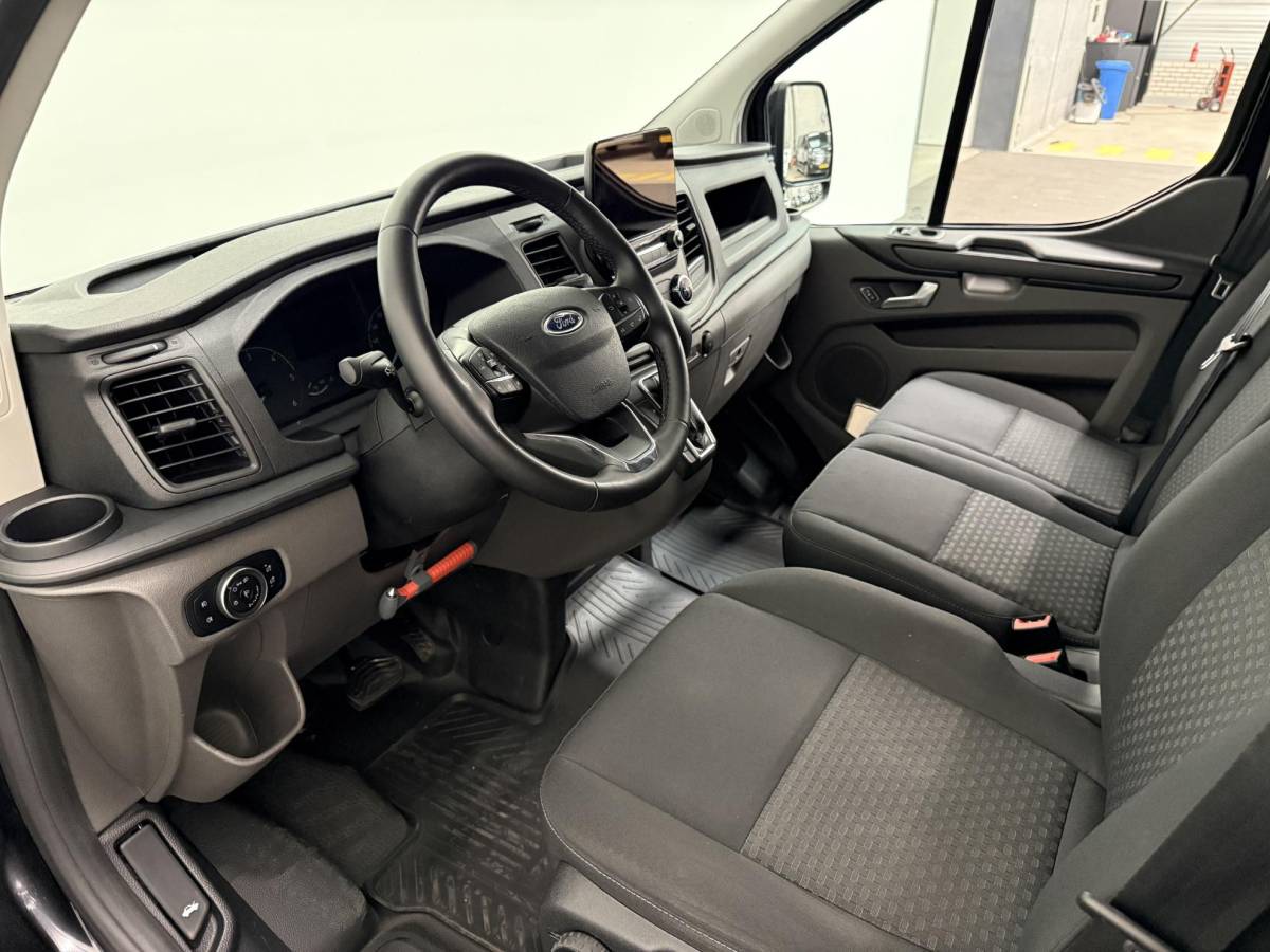 Ford Transit Custom Ford Transit Custom 300 2.0 TDCI L2H1 Trend Automaat Airco Navigatie Cruise Control Camera Parkeersensoren