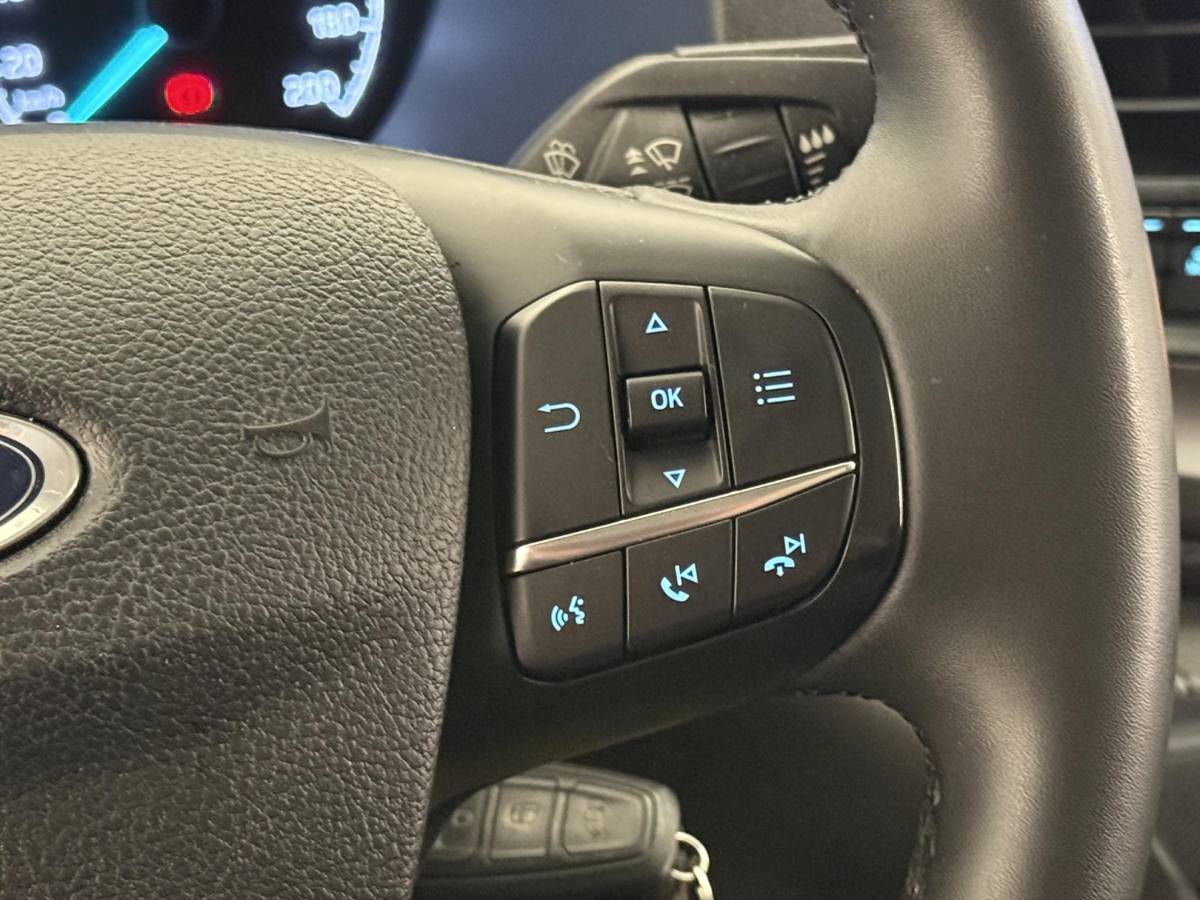 Ford Transit Custom Ford Transit Custom 300 2.0 TDCI L2H1 Trend Automaat Airco Navigatie Cruise Control Camera Parkeersensoren