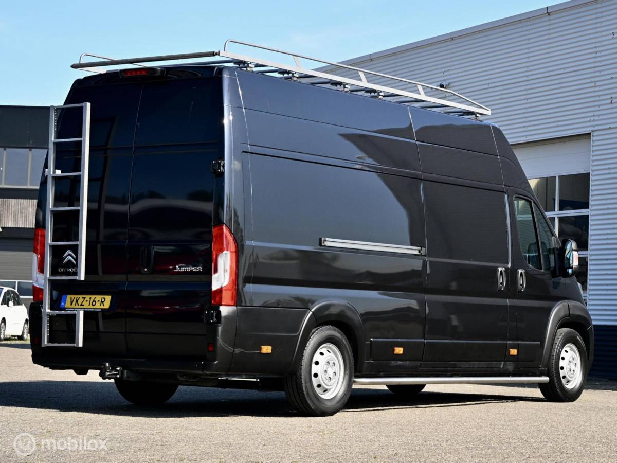 Citroën Jumper Citroen Jumper bestel 35 2.2 BlueHDi 165pk L4H3 Club Zwaar