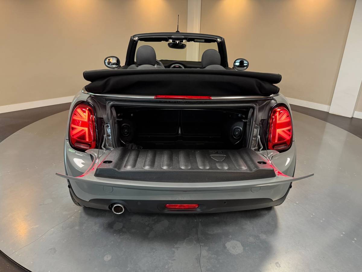 MINI Cooper Cabrio Mini Mini Cabrio 1.5 Cooper Salt *Automaat* Carplay|Stoelverw.|Union-Jack|Navi|Cruise|PDC|Sfeerverlichting