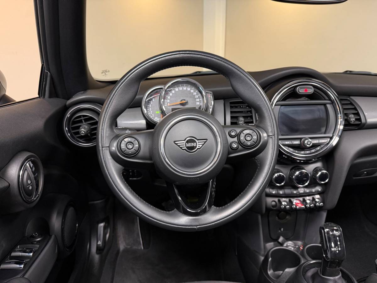 MINI Cooper Cabrio Mini Mini Cabrio 1.5 Cooper Salt *Automaat* Carplay|Stoelverw.|Union-Jack|Navi|Cruise|PDC|Sfeerverlichting
