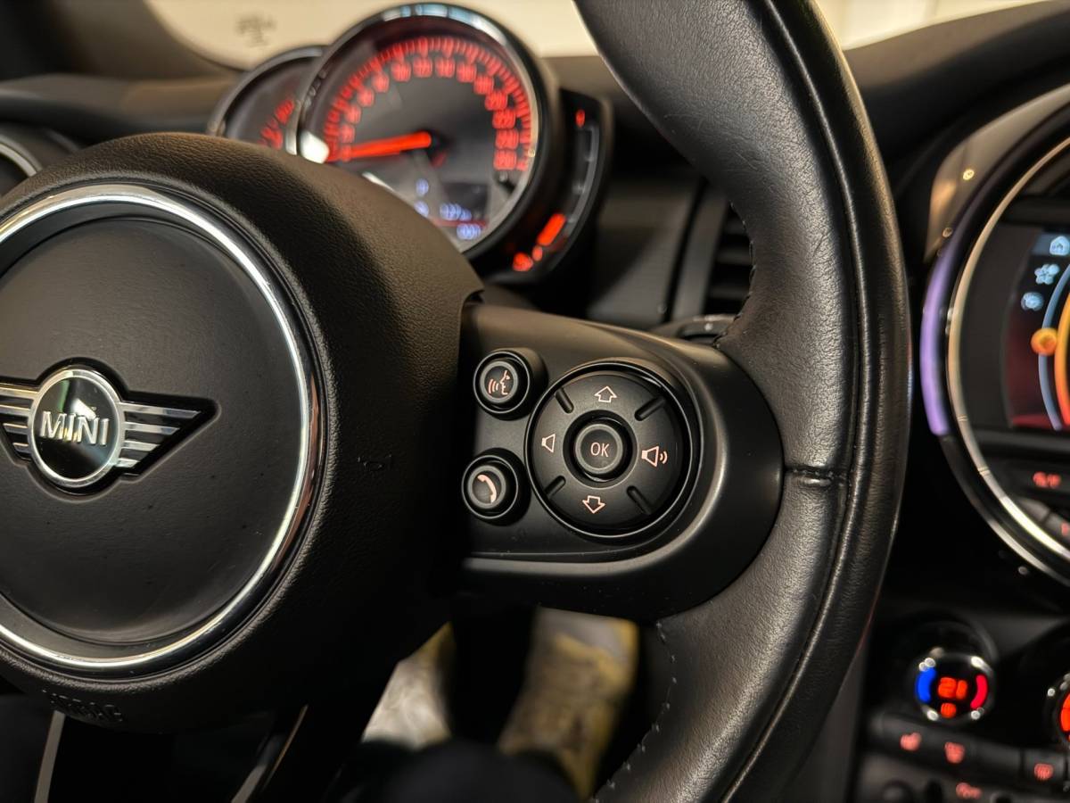 MINI Cooper Cabrio Mini Mini Cabrio 1.5 Cooper Salt *Automaat* Carplay|Stoelverw.|Union-Jack|Navi|Cruise|PDC|Sfeerverlichting
