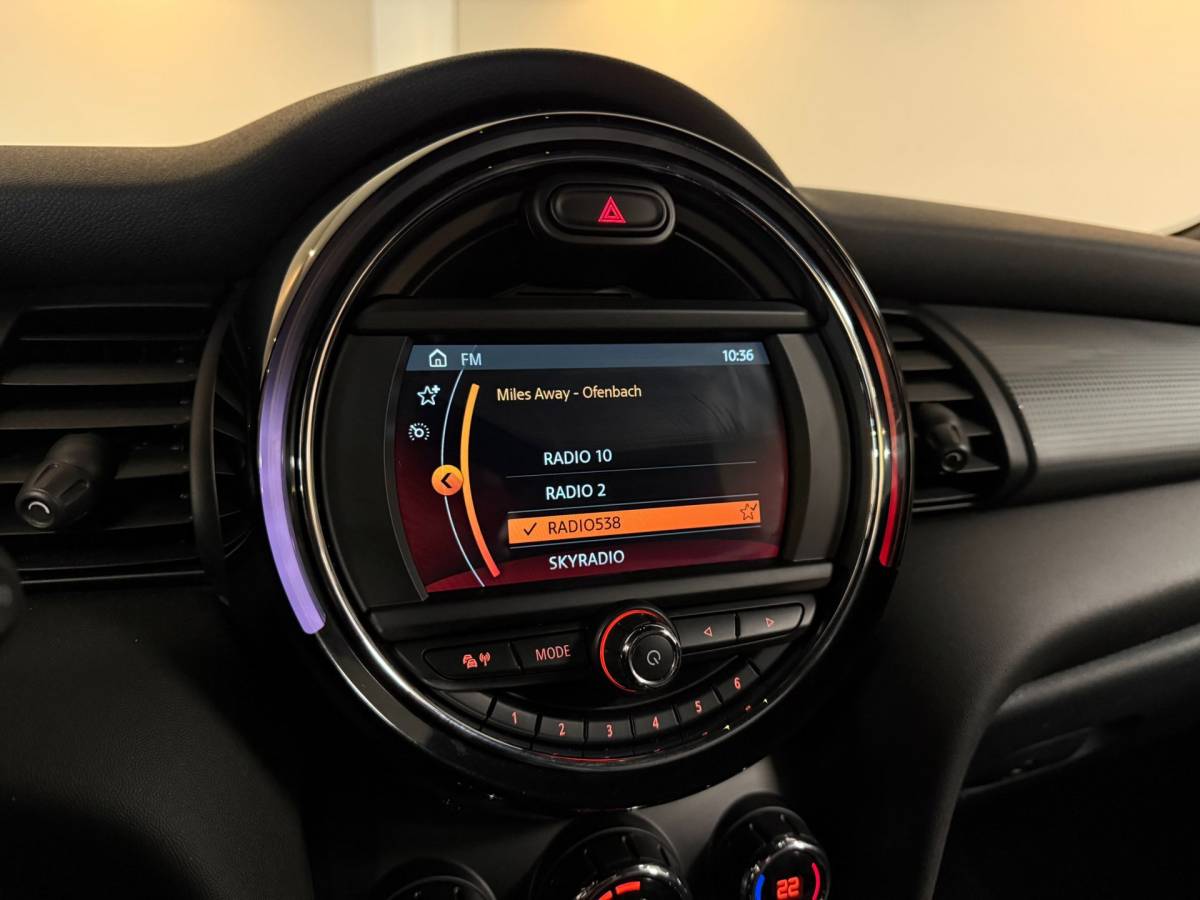 MINI Cooper Cabrio Mini Mini Cabrio 1.5 Cooper Salt *Automaat* Carplay|Stoelverw.|Union-Jack|Navi|Cruise|PDC|Sfeerverlichting