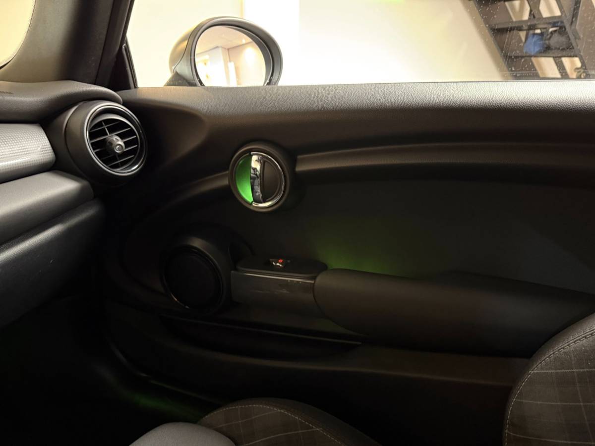 MINI Cooper Cabrio Mini Mini Cabrio 1.5 Cooper Salt *Automaat* Carplay|Stoelverw.|Union-Jack|Navi|Cruise|PDC|Sfeerverlichting