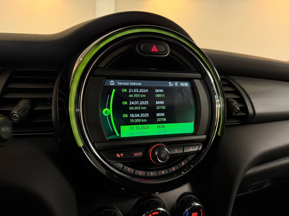 MINI Cooper Cabrio Mini Mini Cabrio 1.5 Cooper Salt *Automaat* Carplay|Stoelverw.|Union-Jack|Navi|Cruise|PDC|Sfeerverlichting