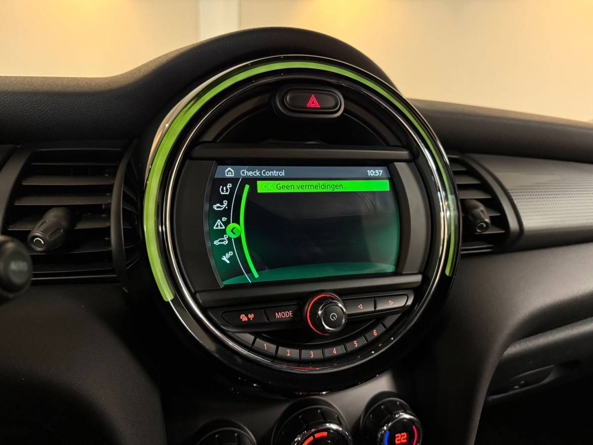 MINI Cooper Cabrio Mini Mini Cabrio 1.5 Cooper Salt *Automaat* Carplay|Stoelverw.|Union-Jack|Navi|Cruise|PDC|Sfeerverlichting