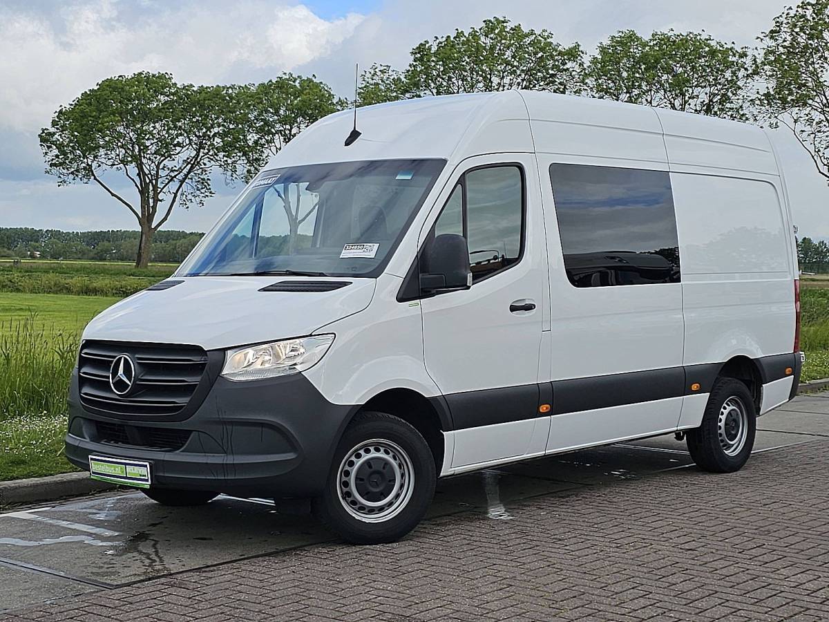 Mercedes-Benz Sprinter MERCEDES-BENZ SPRINTER 319 l2h2 v6 dub cab!