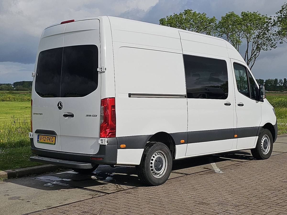 Mercedes-Benz Sprinter MERCEDES-BENZ SPRINTER 319 l2h2 v6 dub cab!