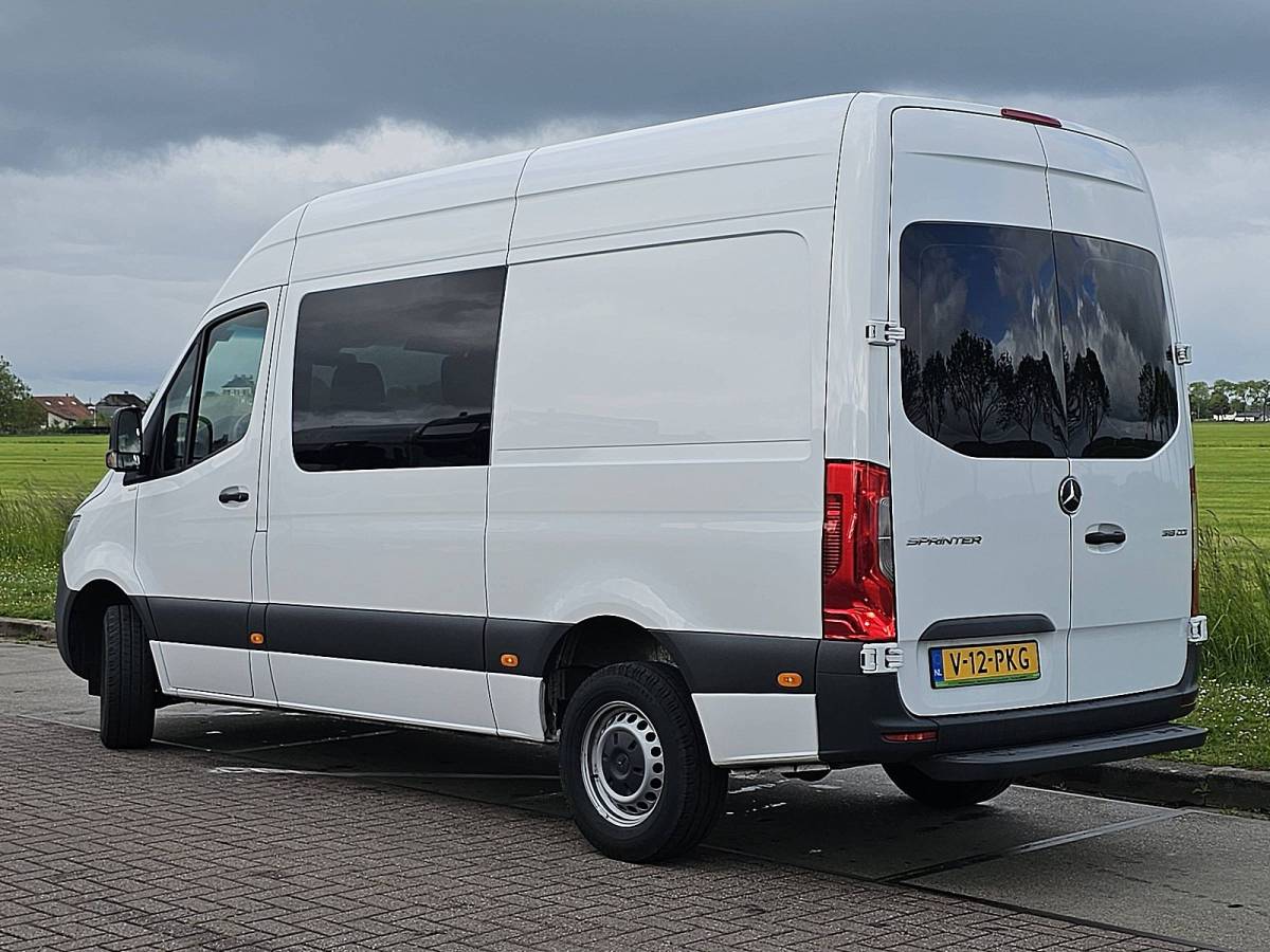 Mercedes-Benz Sprinter MERCEDES-BENZ SPRINTER 319 l2h2 v6 dub cab!