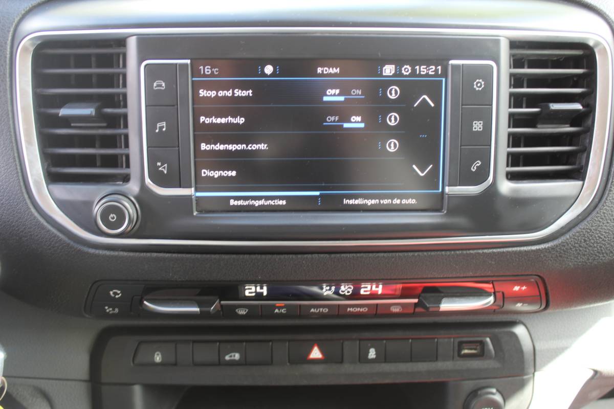 Peugeot Expert Peugeot Expert 231S 2.0 BlueHDI 120 Premium Pack Bedrag EX-BTW Navigatiesysteem full map l Airco l