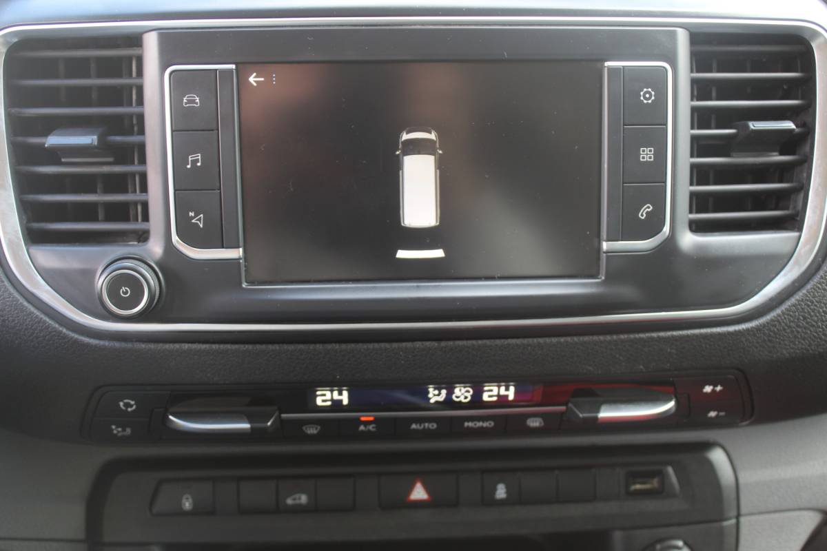 Peugeot Expert Peugeot Expert 231S 2.0 BlueHDI 120 Premium Pack Bedrag EX-BTW Navigatiesysteem full map l Airco l