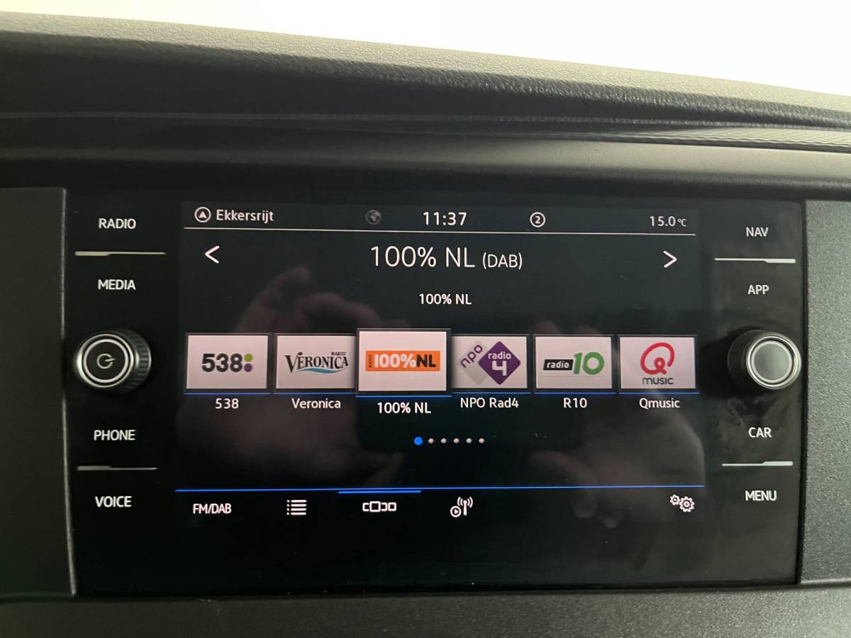 Volkswagen Transporter Volkswagen Transporter Automaat DSG Servicewagen 2.0 TDI 150pk L2H1 3Persoons Sortimo Inrichting, Airco, Navigatie, RIJKLAARPRIJS!