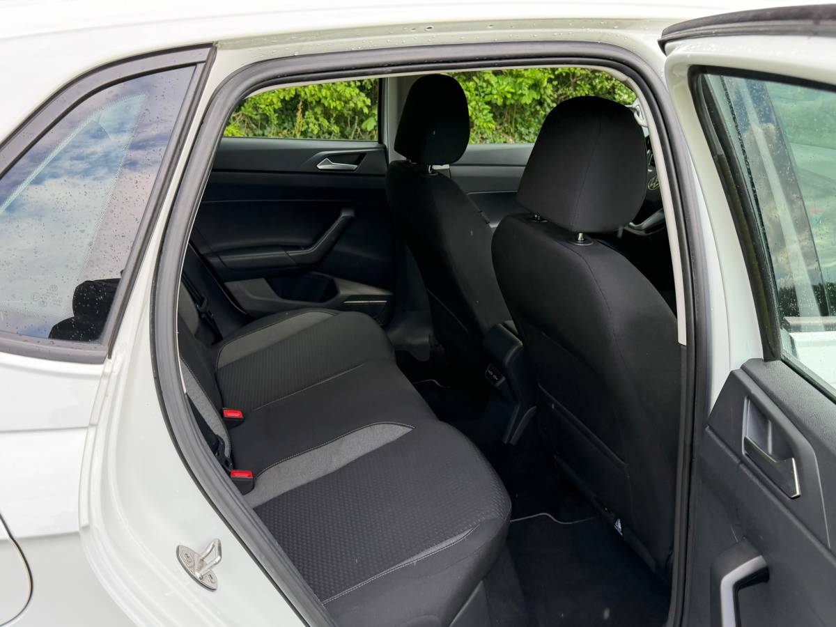 Volkswagen Polo Volkswagen Polo 1.0 TSI Life | Eerste Eigenaar | Adaptief Cruise | Carplay | LED | lichtmetaal |
