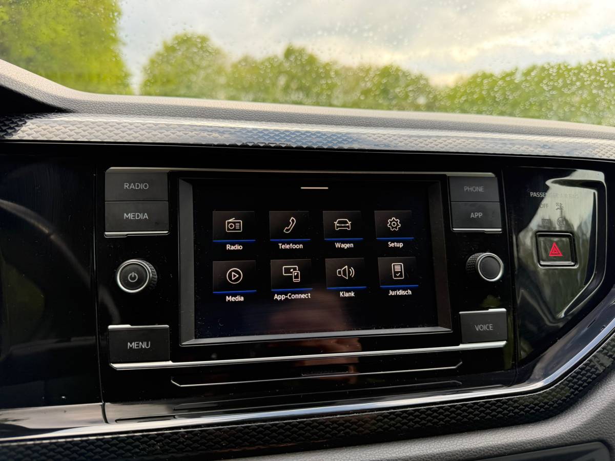 Volkswagen Polo Volkswagen Polo 1.0 TSI Life | Eerste Eigenaar | Adaptief Cruise | Carplay | LED | lichtmetaal |
