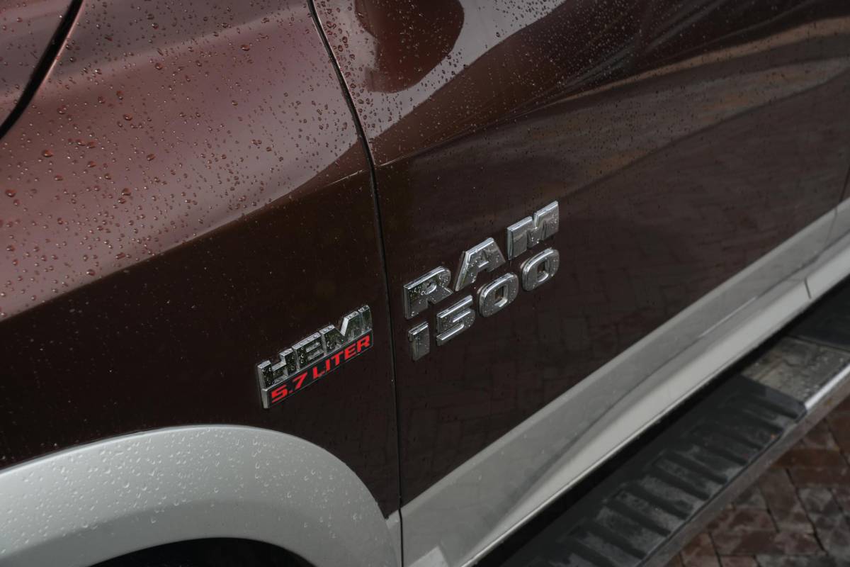 Dodge Ram 1500 Dodge Ram 1500 5.7 V8 4×4 Quad Cab 6’4 84DKM Unieke auto