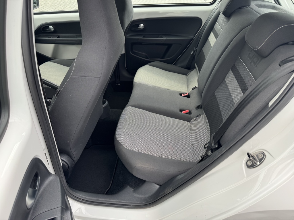 Volkswagen up! Volkswagen Up! 1.0 groove up! BlM.