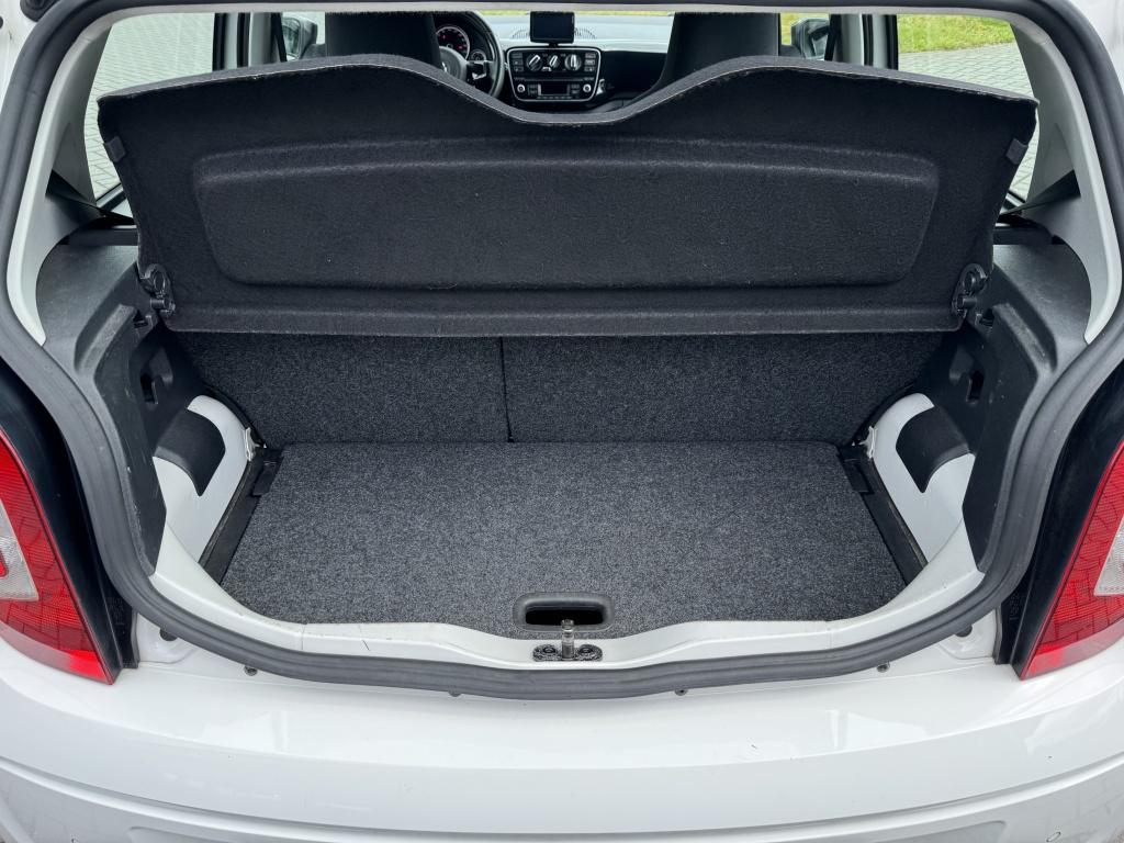 Volkswagen up! Volkswagen Up! 1.0 groove up! BlM.