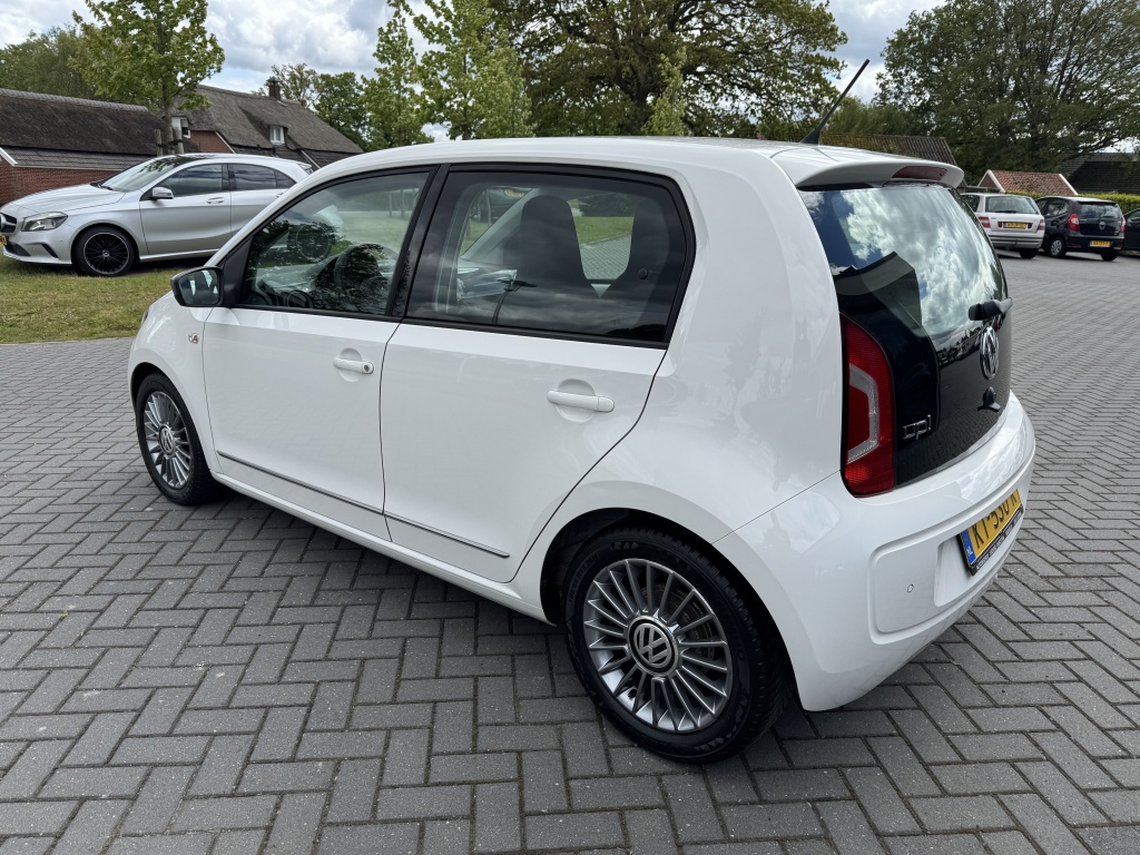 Volkswagen up! Volkswagen Up! 1.0 groove up! BlM.