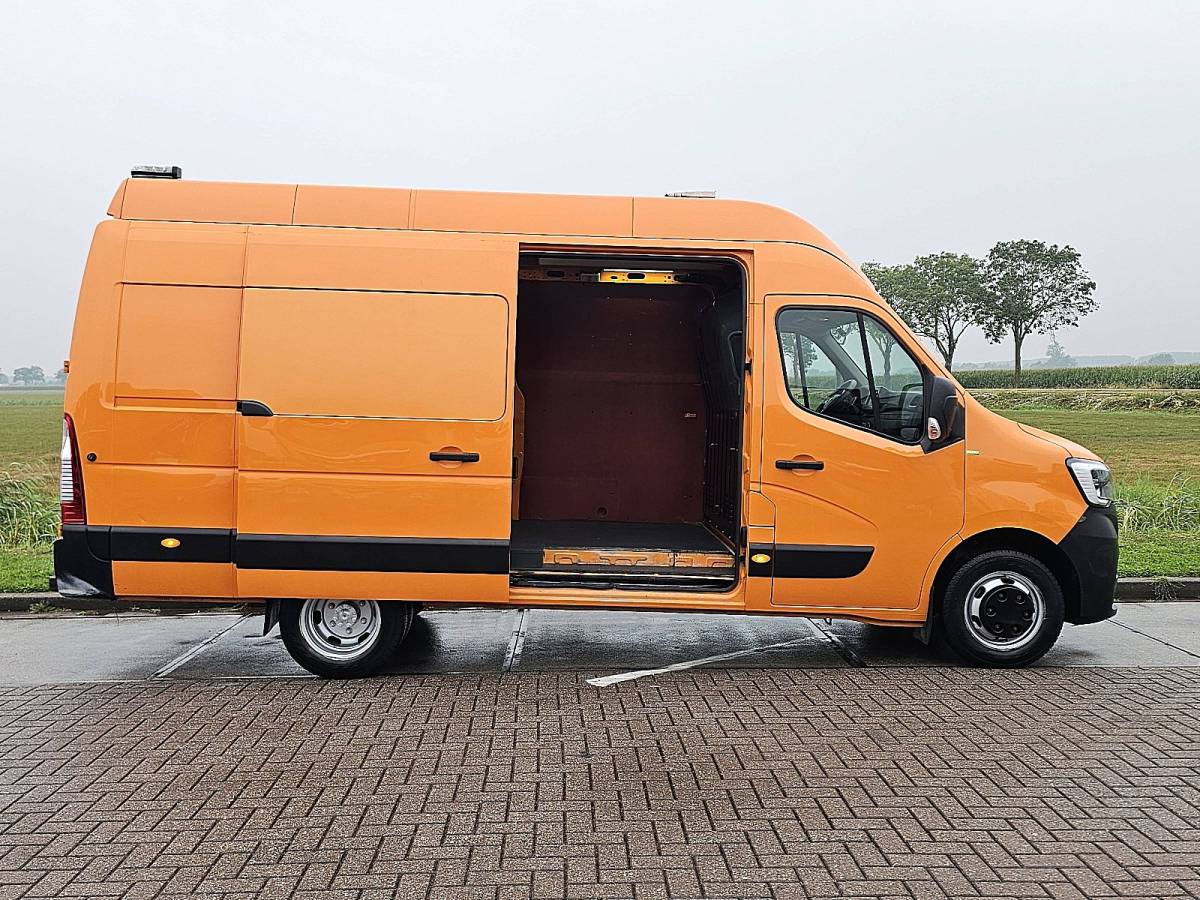 Renault Master RENAULT MASTER 2.3 l4h3 dubbellucht nap