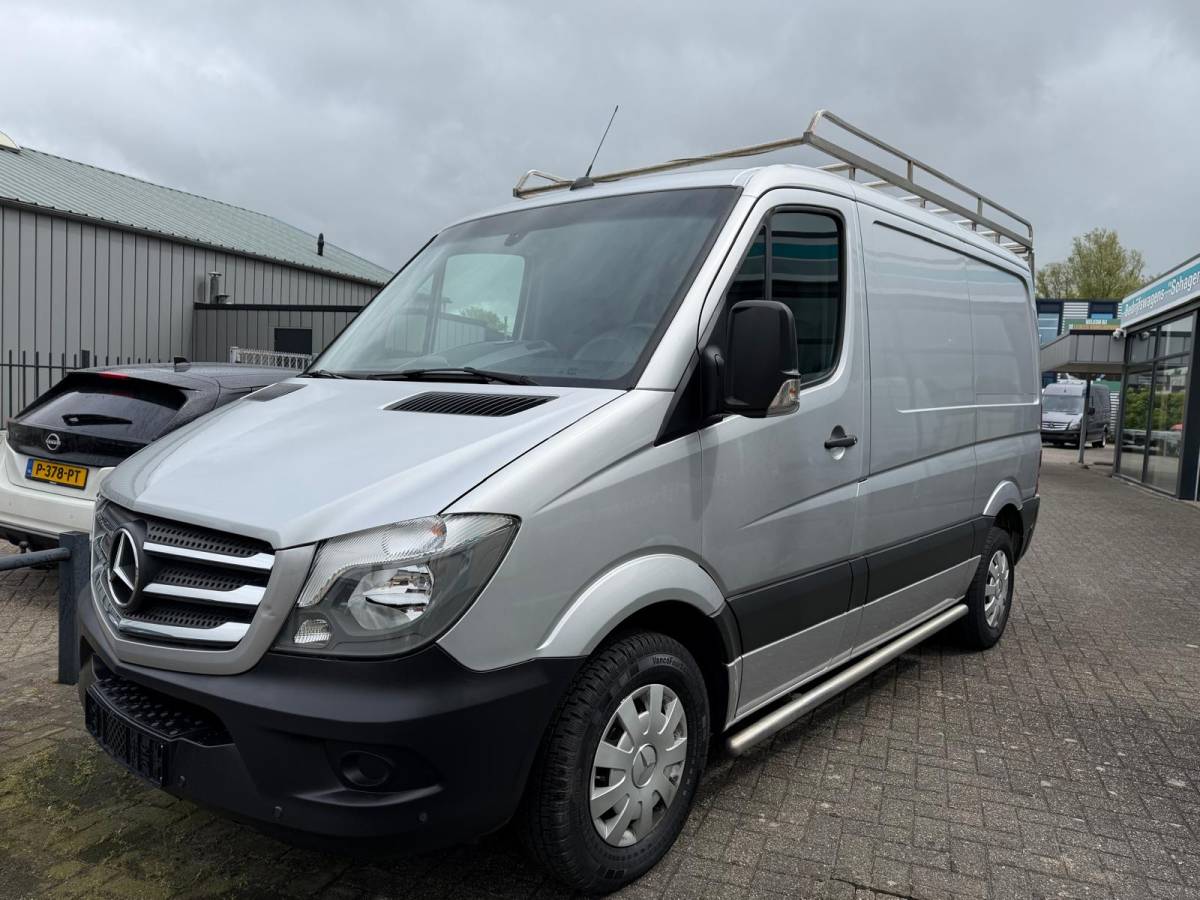 Mercedes-Benz Sprinter Mercedes-Benz Sprinter 216 CDI L1H1 Automaat | Airco | Trekhaak | Imperiaal