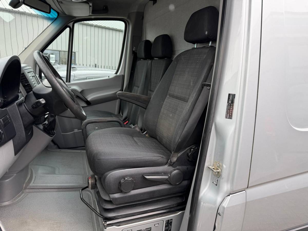 Mercedes-Benz Sprinter Mercedes-Benz Sprinter 216 CDI L1H1 Automaat | Airco | Trekhaak | Imperiaal