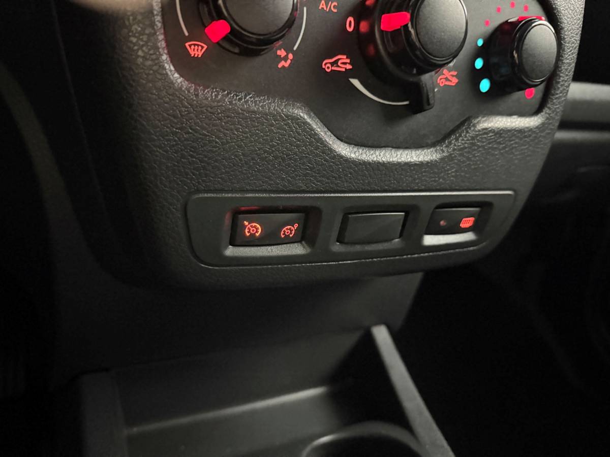 Dacia Dokker Dacia Dokker 1.5 Blue dCi 90 Solid – Bluetooth / Navi / Cruise