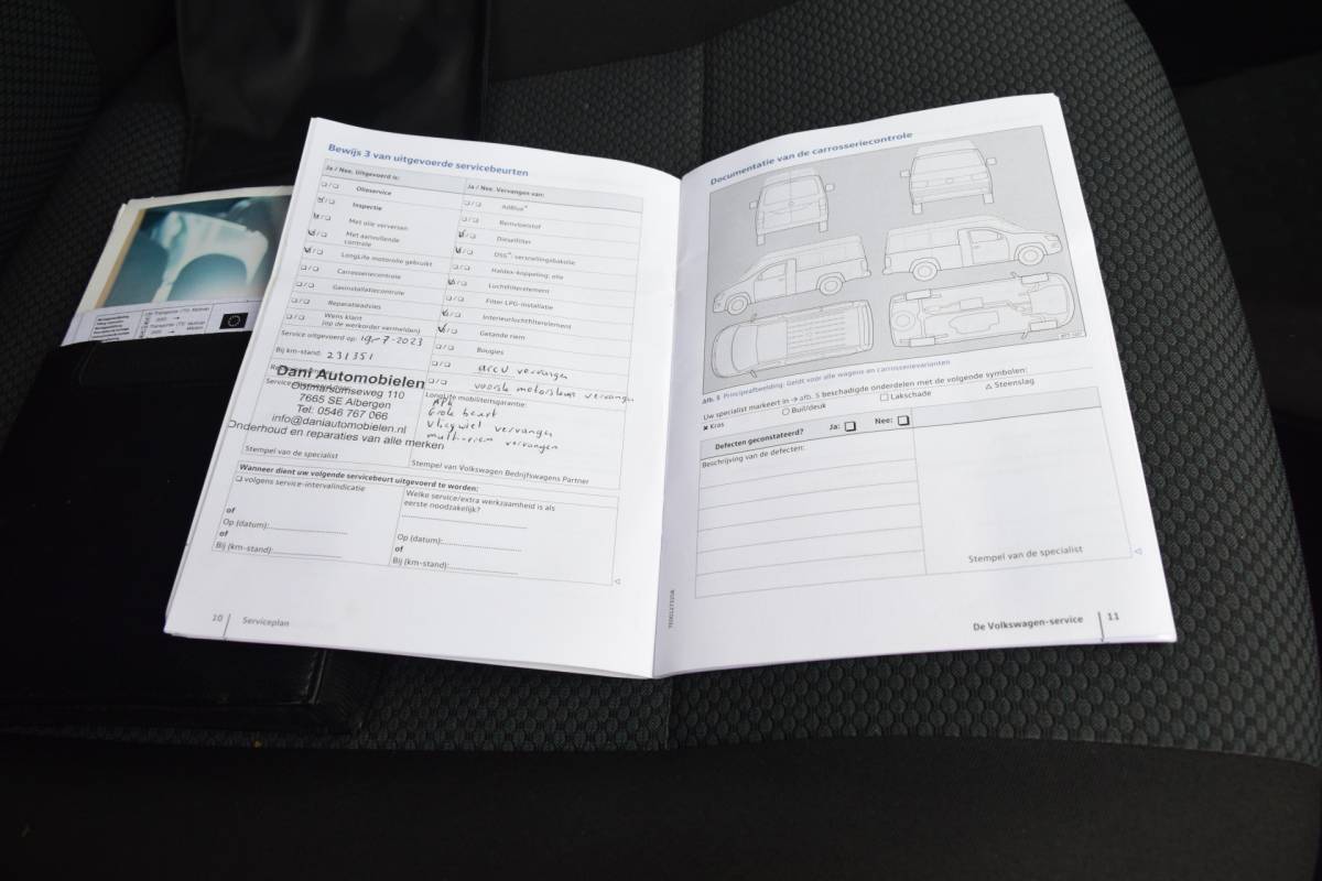 Volkswagen Transporter Volkswagen Transporter 2.0 TDI L2H1 Comfortline Automaat