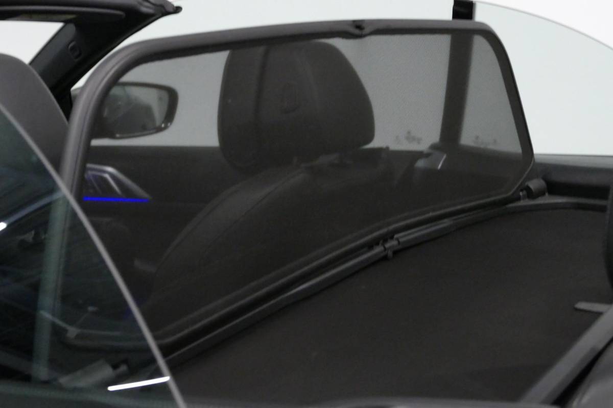 BMW 4 Serie BMW 4-serie Cabrio M440i xDrive High Executive / Air Collar (nekverwarming / BMW Laserlight / Elektr. verstelbare voorstoelen (links met memory) / Harman Kardon Surround Sound / Stoelverwarming / 20″ / Rondomzichtcamera / HUD / Apple Carplay – Android Auto / Adaptief M onderstel / Elektr. wegklapbare trekhaak / Leder interieur / Dodehoekdetectie / Achteruitrijcamera