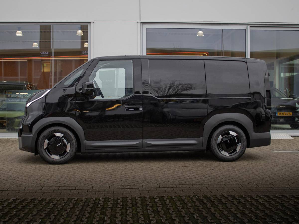 Kia PV5 Kia PV5 L2H1 Elite Executive 71.2 kWh VOORRAAD | SNEL LEVERBAAR | PDC | 360 Graden Camera | Clima | Adapt. Cruise | BSM | Midden Airbag | 16″ | Stoelverwarming & ventilatie | V2L