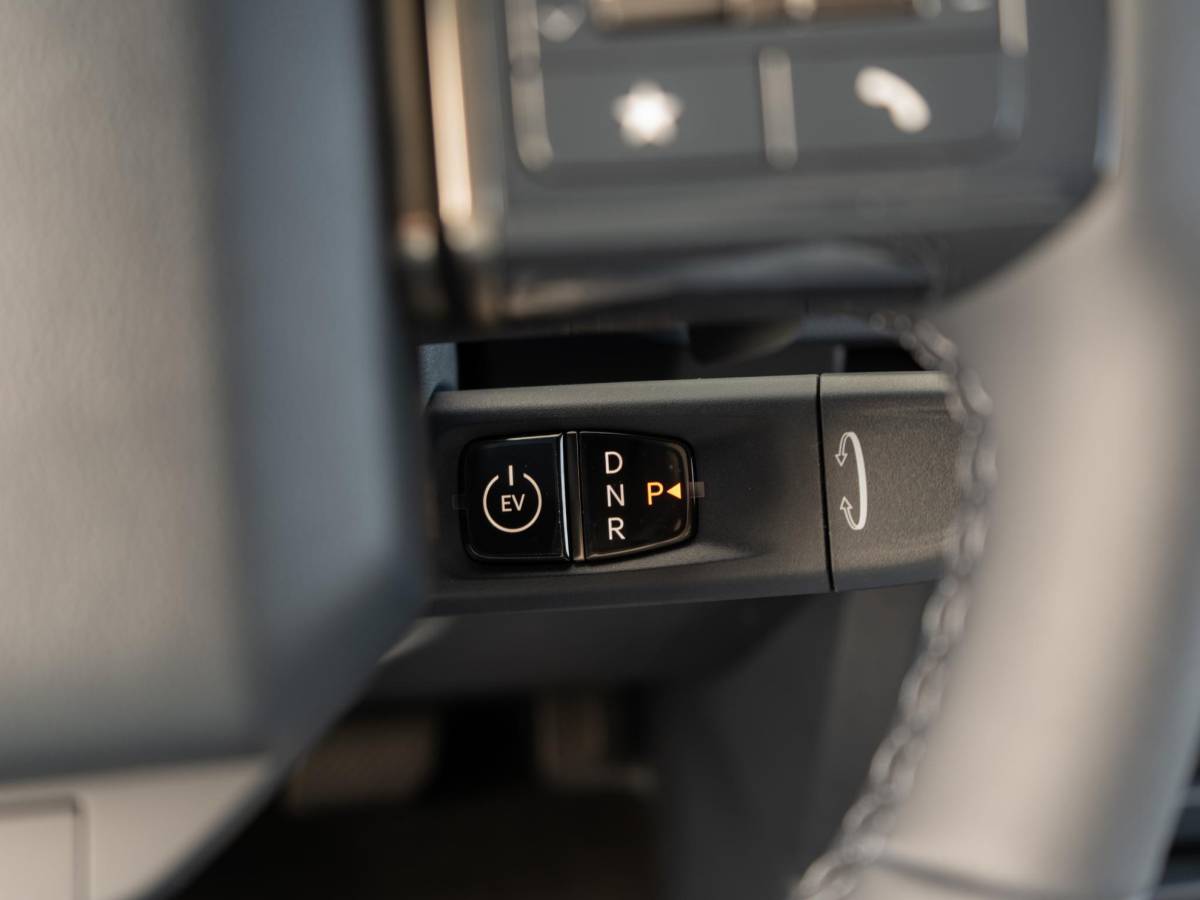 Kia PV5 Kia PV5 L2H1 Elite Executive 71.2 kWh VOORRAAD | SNEL LEVERBAAR | PDC | 360 Graden Camera | Clima | Adapt. Cruise | BSM | Midden Airbag | 16″ | Stoelverwarming & ventilatie | V2L