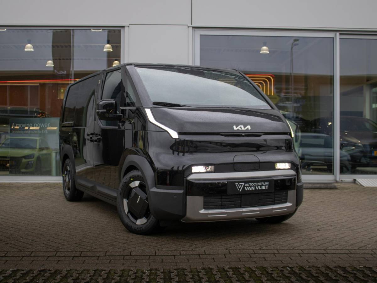 Kia PV5 Kia PV5 L2H1 Elite Executive 71.2 kWh VOORRAAD | SNEL LEVERBAAR | PDC | 360 Graden Camera | Clima | Adapt. Cruise | BSM | Midden Airbag | 16″ | Stoelverwarming & ventilatie | V2L